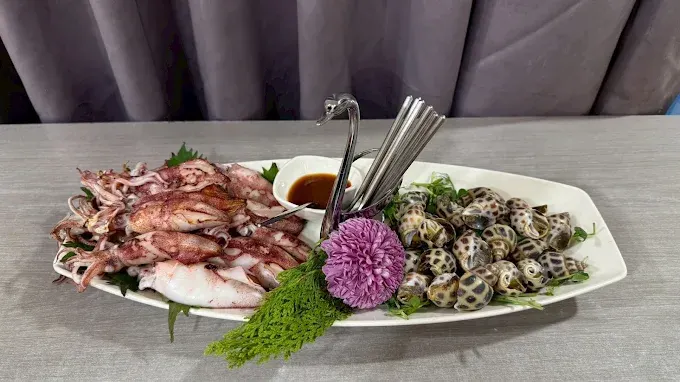 英吉利私房料理 小卷九孔拼盤